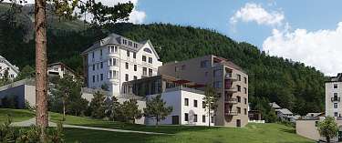 Zwei Frauen auf einer Baustelle